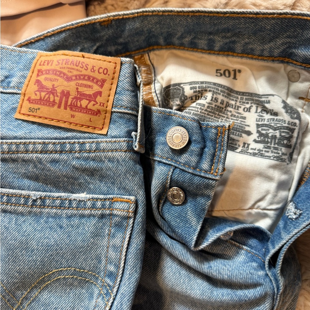 Levi’s 501 jeans